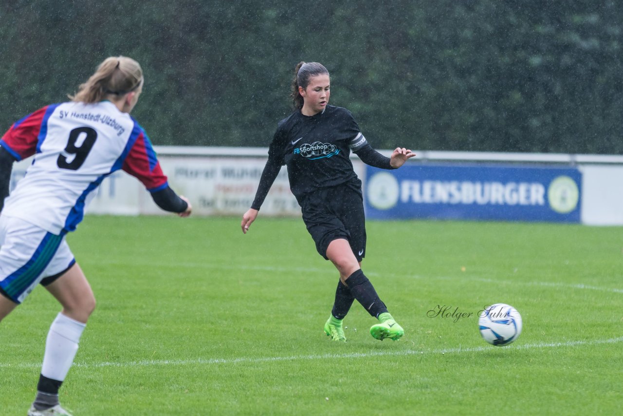 Bild 200 - B-Juniorinnen SV Henstedt Ulzburg - MSG Steinhorst Krummesse : Ergebnis: 4:0